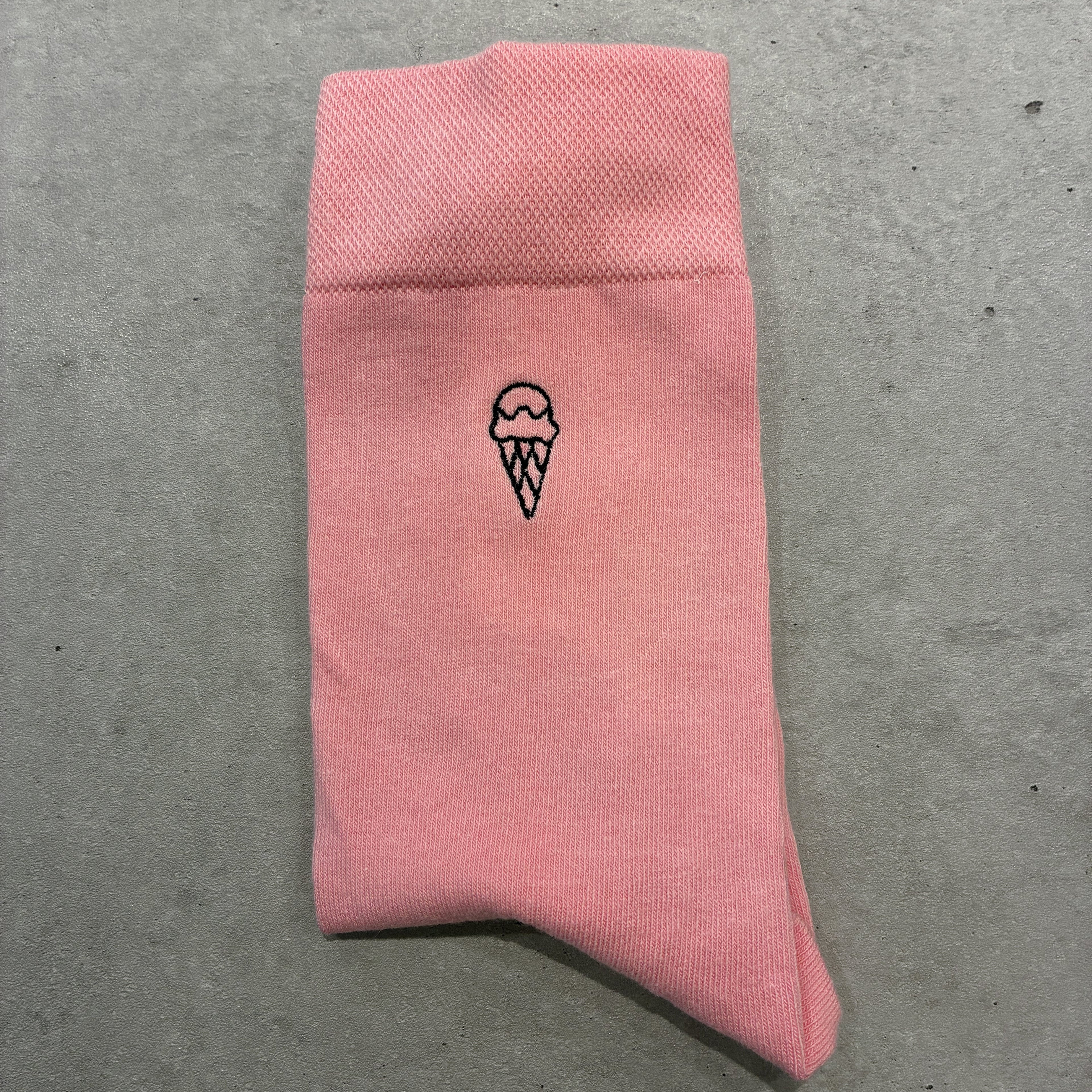 Broderie "été" sur chaussette Pastel Mix Match
