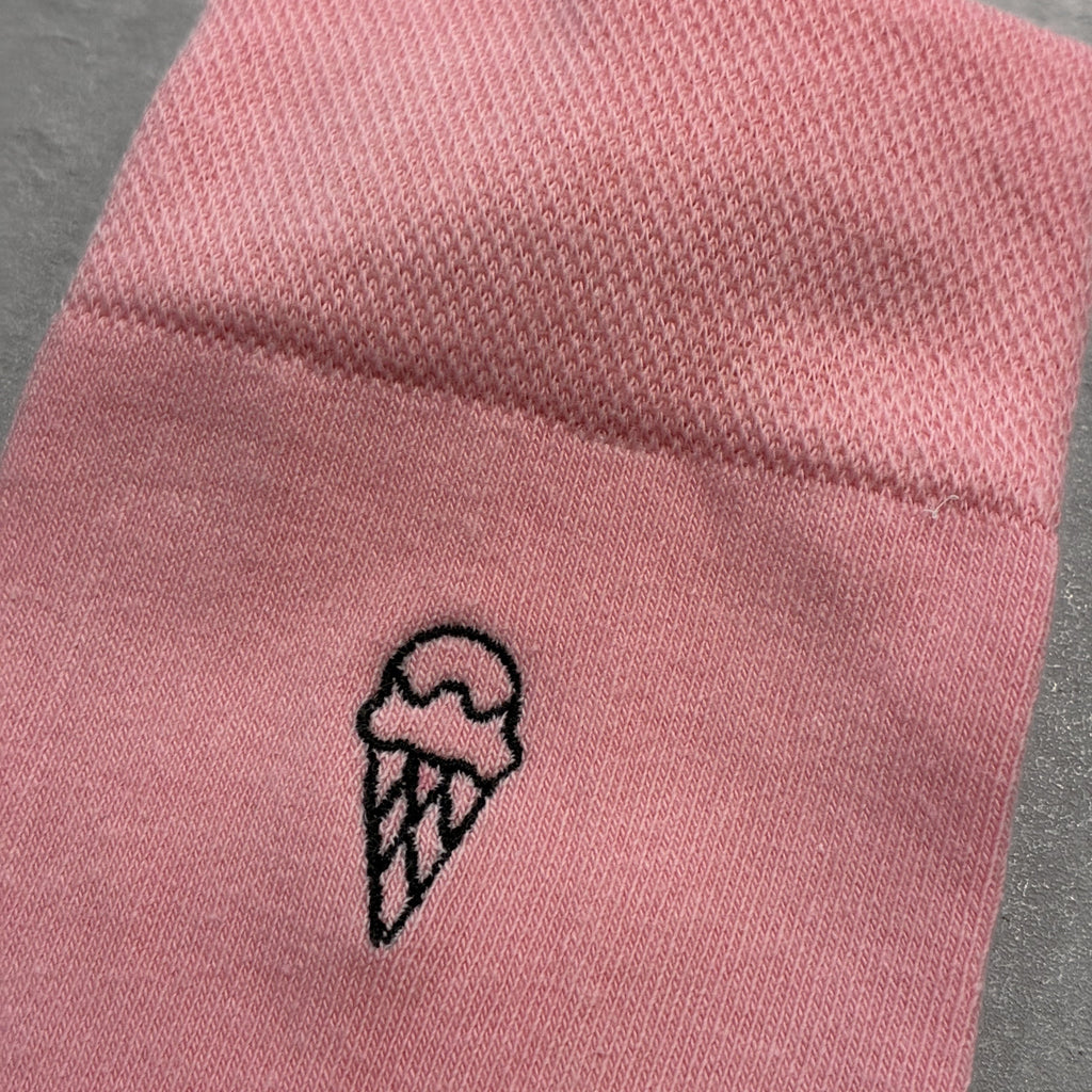 Broderie "été" sur chaussette Pastel Mix Match
