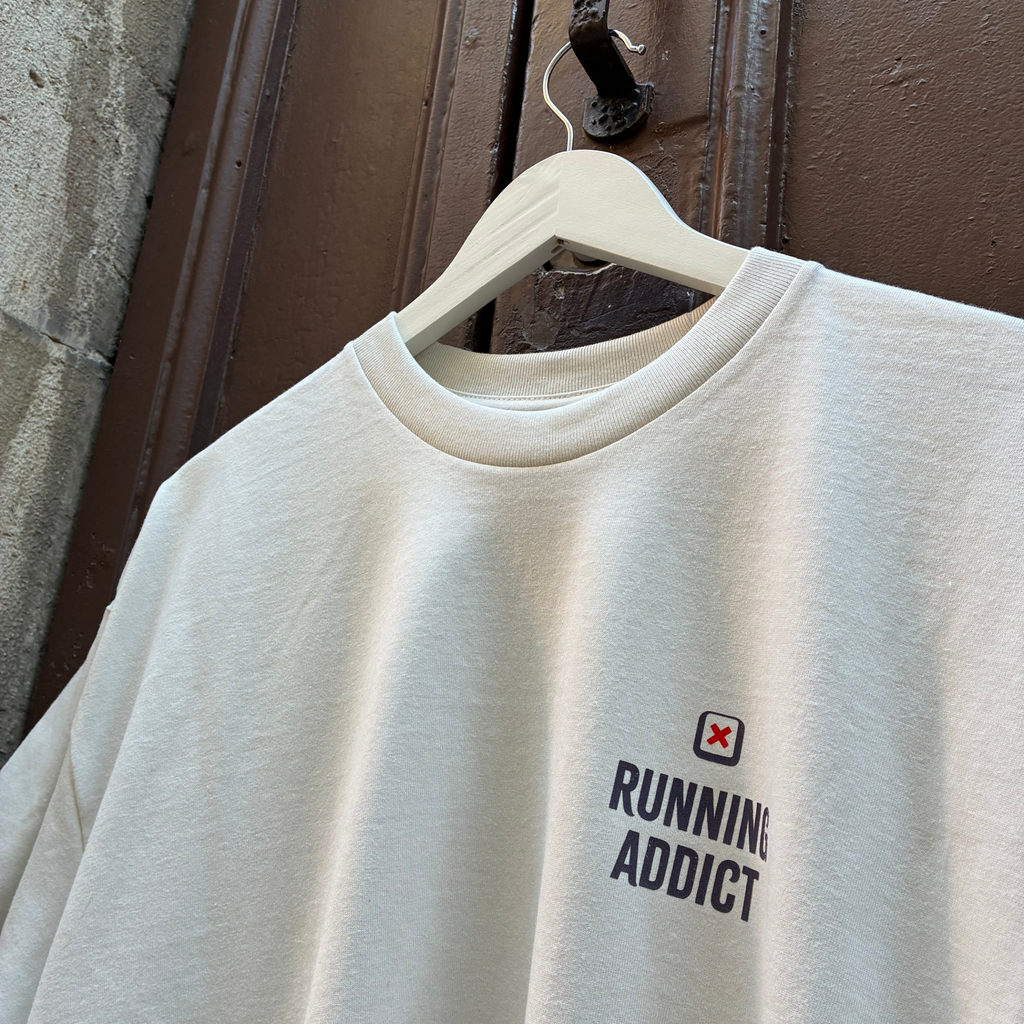 Motif "Running Addict" imprimé sur t-shirt épais oversize